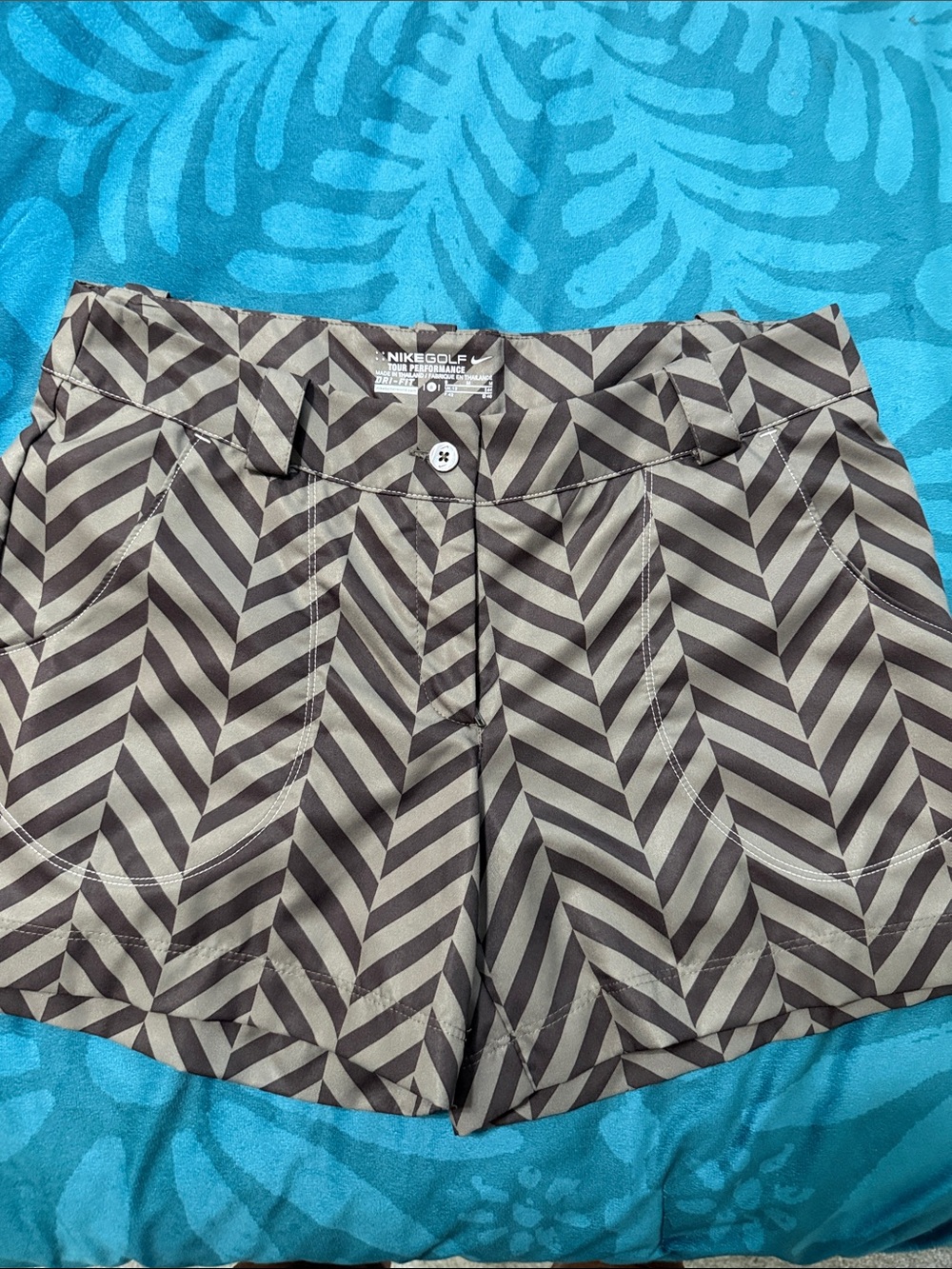 Nike Women’s Brown Chevron Golf Shorts